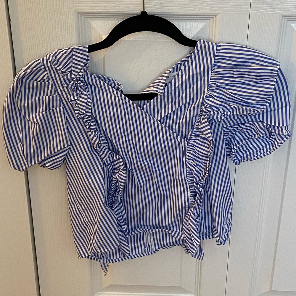 Girls top girls 10-12 size
